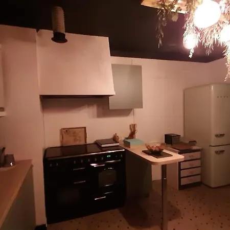 Neo-retro Sixties Apartment Dunkirk